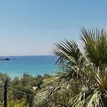 Διαμέρισμα Rolling Stone