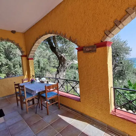 Apartman Rolling Stone *