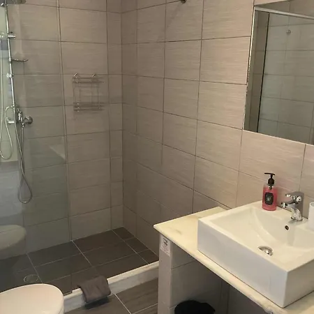 Apartman Rolling Stone *