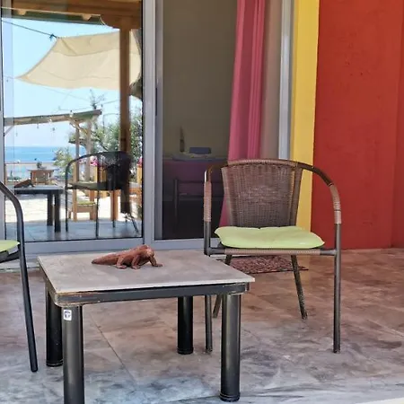 Rolling Stone Apartament Pelekas