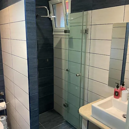 Rolling Stone Apartament Pelekas
