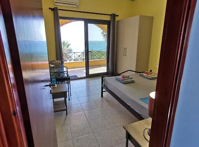 Rolling Stone 아파트 *