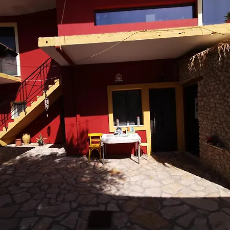 Rolling Stone Apartament *
