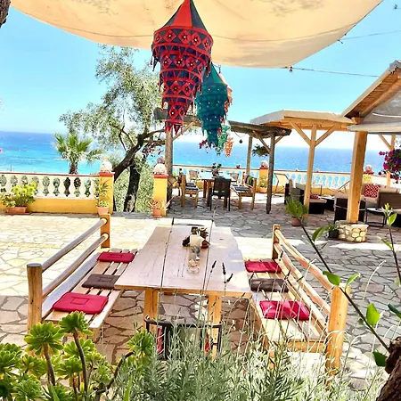 Rolling Stone * Πέλεκας